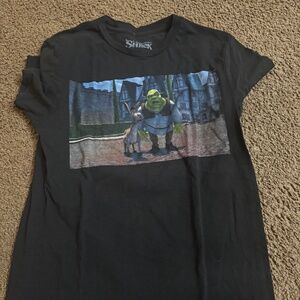 Men’s small Shrek t-shirt